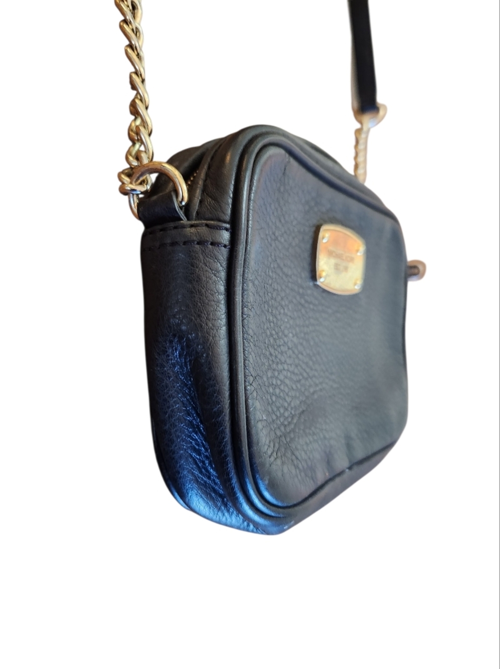 Micheal Kors Black Pebbled Leather Crossbody Bag with Gold Plate Preloved - Picture 4 of 7